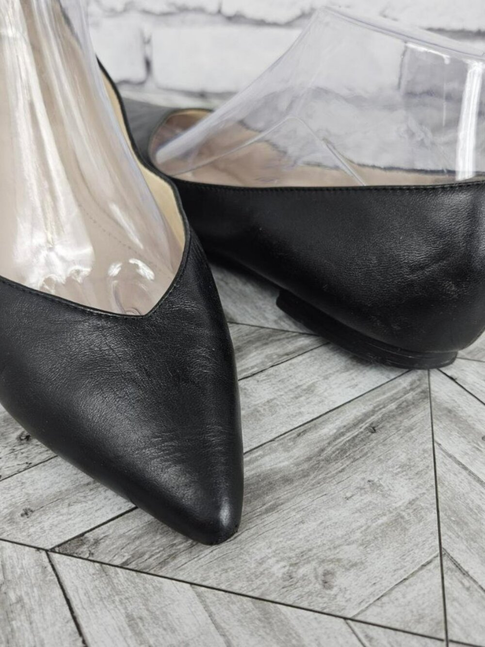 Marc Fisher Black Leather Shoes Womens 8.5 M Pointed Toe Flats Ballet Preowned